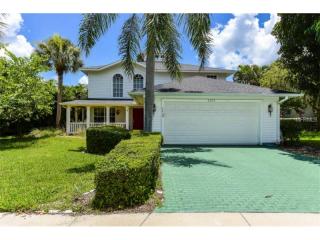 2515 89th St, Bradenton, FL 34209-9617