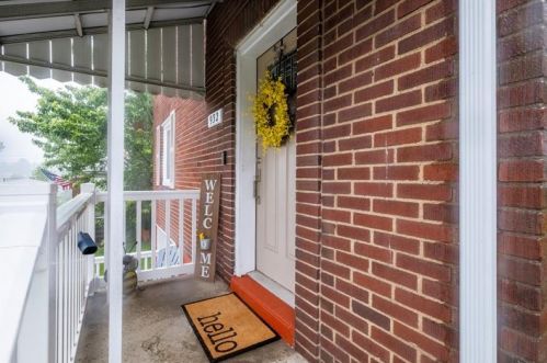 932 Goldenrod St, Whitaker PA  15120-2939 exterior