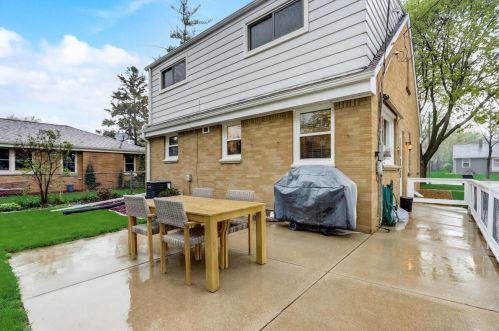 4225 95, Milwaukee WI 53222-1523 exterior