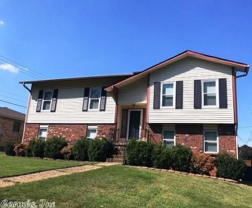 1004 Chepstow Ln, North Little Rock, AR 72120-6507