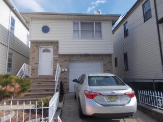 645 Meacham Ave, Linden, NJ 07036-1240