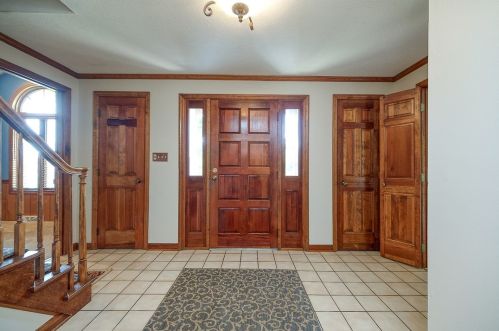 114 Kathy Ann Ln, Canonsburg, PA 15317-3200