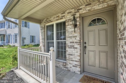 26 Ashburg Dr, Navy Sup Dpt PA  17050-8203 exterior