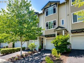 15395 Sparrow Loop, Beaverton, OR 97007-9284