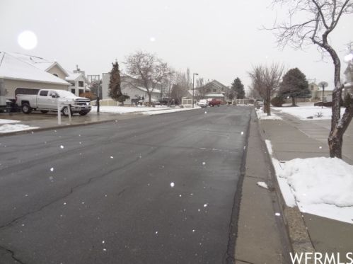 10059 Morgan Grove Way, Sandy, UT 84092-4446