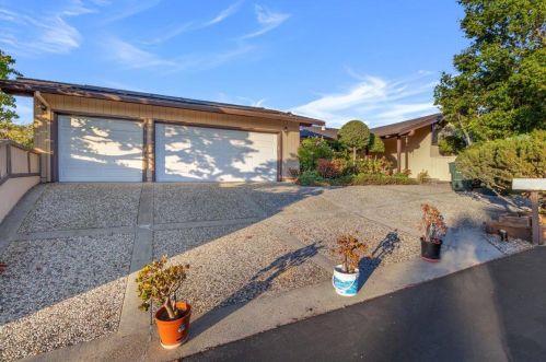 10940 Prieta Ct, San Jose, CA 95127-2642