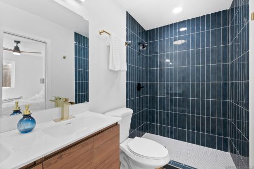 1074 Worthington St, San Diego CA  92114-5042 exterior