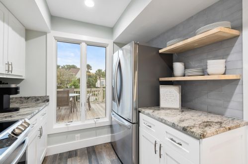 723 Spinnaker Beachhouse Vl, Johns Island SC  29455-6108 exterior