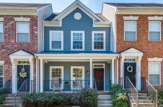 7037 Sunnywood Dr, Nashville, TN 37211-8624