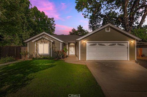 1113 Olive St, Chico, CA 95928-5752