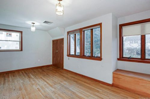 80 Donnybrook Rd, Scarsdale NY  10583-6704 exterior