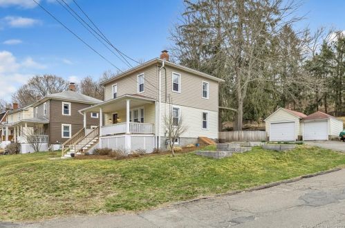 14 Clark St, Ansonia, CT 06401-1502