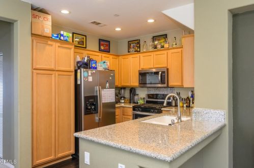 3133 Ventura Rd, Oxnard CA  93033-0049 exterior