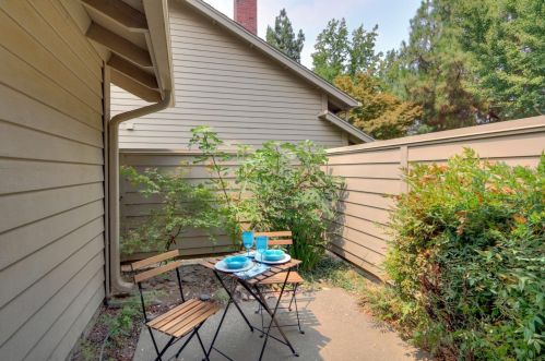 924 Cross St, Woodland CA  95695-4128 exterior