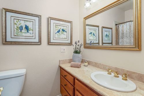 29172 Vallejo Ave, Temecula CA  92592-2302 exterior