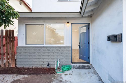 2430 Seawind Dr, National City, CA 91950-5248