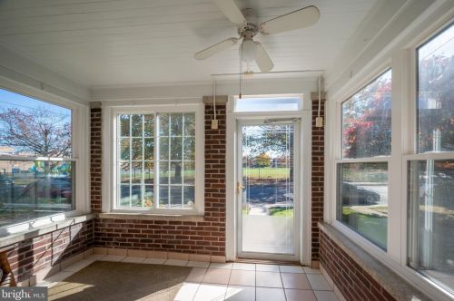 415 Dupont St, Wilmington, DE 19805-3146