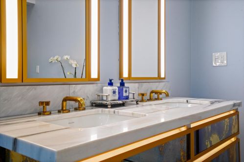 4552 Ethel Ave, North Hollywood CA  91605-4703 exterior