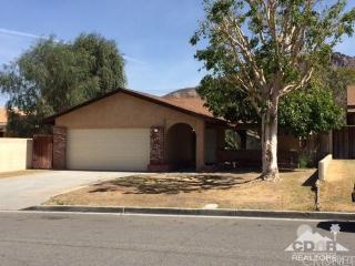 54060 Avenida Herrera, La Quinta CA  92253-3648 exterior