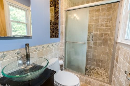 24 Normandy Dr, Parsippany NJ  07054-4070 exterior