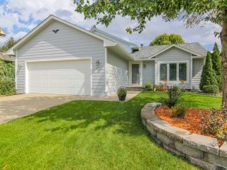 617 18th Ct, Ivy, IA 50009-1577