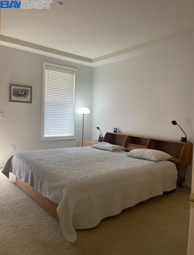 3725 Whitworth Dr, Pleasanton CA  94568-1377 exterior