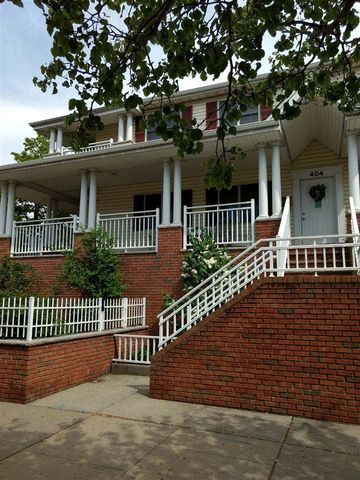 404 Avenue C, Bayonne, NJ 07002-5148