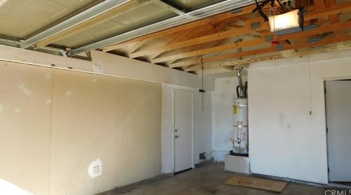 43528 32nd St, Lancaster CA  93535-4958 exterior