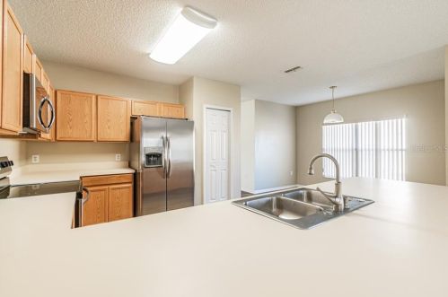 200 Albany Dr, Kissimmee FL 34758-2204 exterior