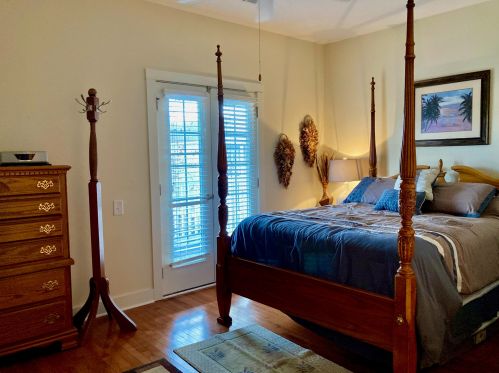 2001 Hopeman Ln, Mount Pleasant SC  29466-9280 exterior