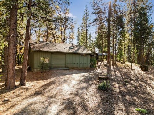 13943 Greenhorn Rd, Grass Valley CA  95945-8484 exterior