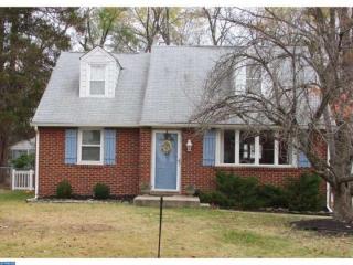 238 Edwards Ave, Barrington, NJ 08007-1232