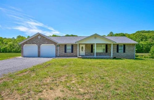1532 Hominy Creek Rd, Waterview, KY 42717-8537