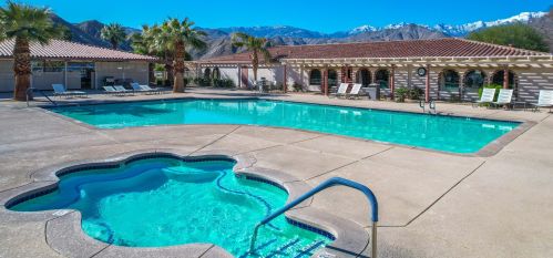 502 Cerritos Way, Cathedral City CA  92234-1617 exterior