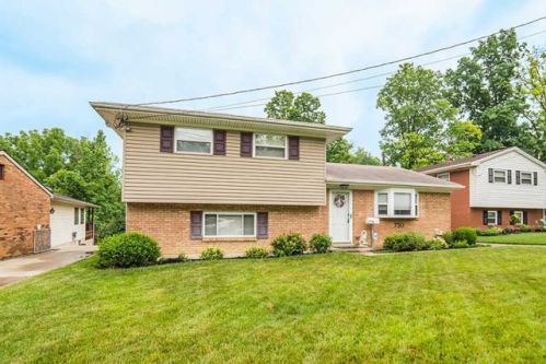 3730 Antioch Ct, Cincinnati, OH 45241-2711