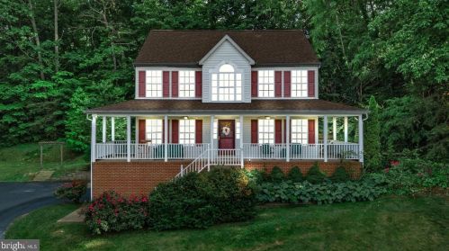 10100 Chatham Ct, Fredericksburg VA  22408-9566 exterior
