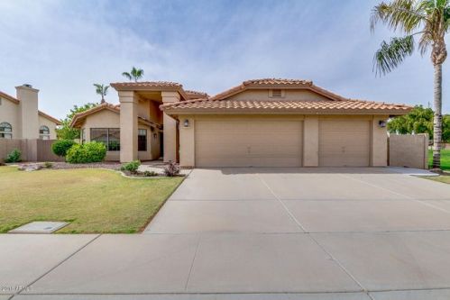 232 Riata St, Gilbert, AZ 85234-6427