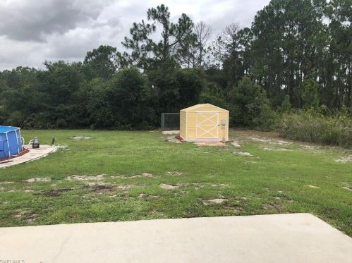 1507 Acacia Ave, Lehigh Acres FL 33972-7008 exterior