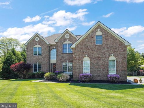 29 Thomas Speakman Dr, Glen Mills, PA 19342-1368