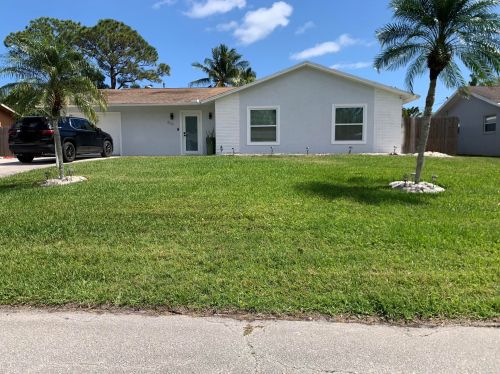 837 Preston Ln, Fort Pierce, FL 34983-2661