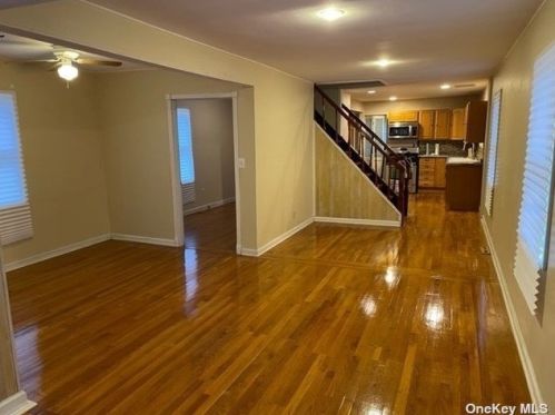 316 Litchfield Ave, Babylon, NY 11702-2036