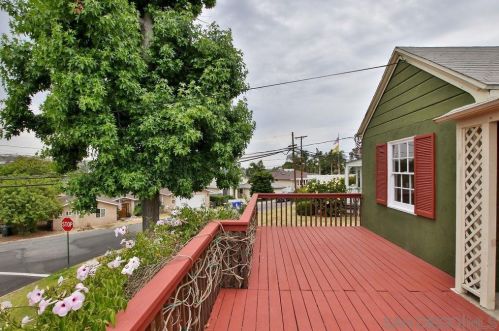 7574 Seneca Pl, La Mesa CA  91942-8837 exterior