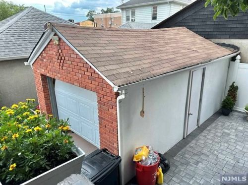 214 Columbus Pl, Cliffside Park NJ  07010-1006 exterior