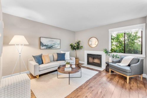 2625 Westberry Dr, Santa Rosa CA 95403-7207 exterior