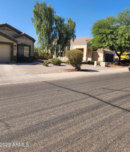 2135 St Pedro Ave, Casa Grande AZ  85122-6364 exterior