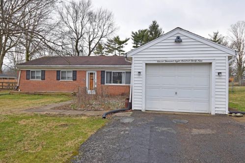 11839 Golden Hill Dr, Cincinnati, OH 45241-2110