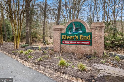 103 Rivers End Dr, Seaford DE  19973-8019 exterior