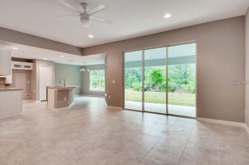 518 Koala Dr, Kissimmee, FL 34759-4210