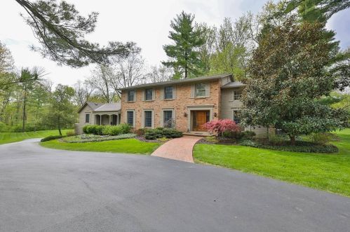 7949 Graves Rd, Cincinnati, OH 45243-3626