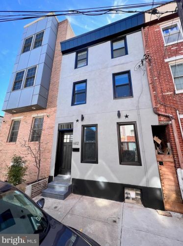 602 Annin St, Philadelphia PA  19147-4809 exterior